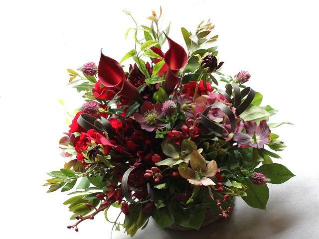 carnation-arrangement-02-royal