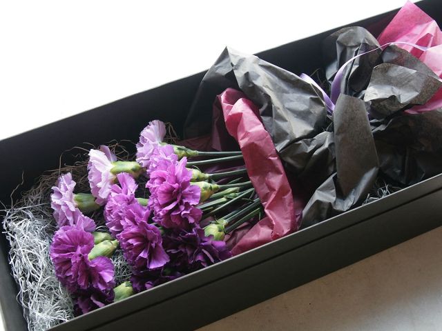 moondust-box-bouquet