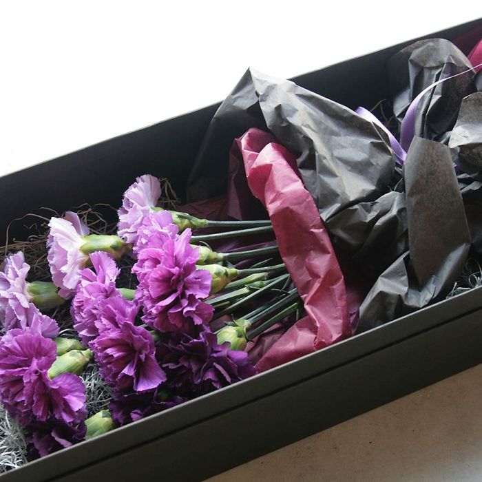 moondust-box-bouquet